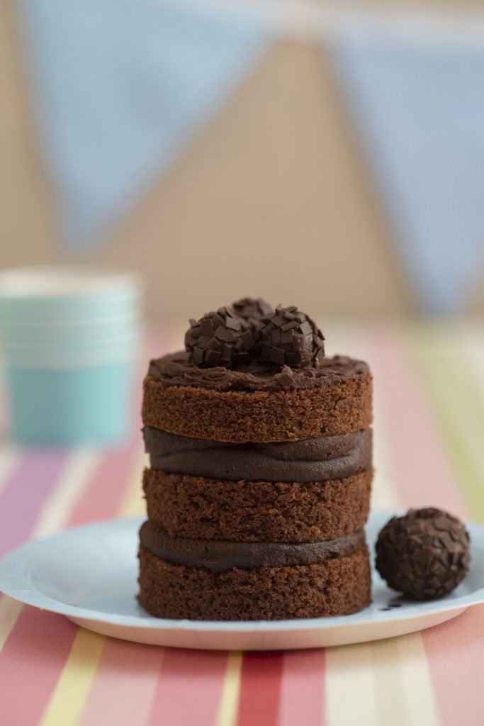 Mini Naked Cake De Brigadeiro Gheelivery Ghee Banqueteria