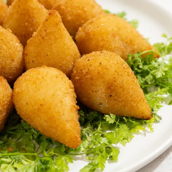 Coxinha cremosa de frango