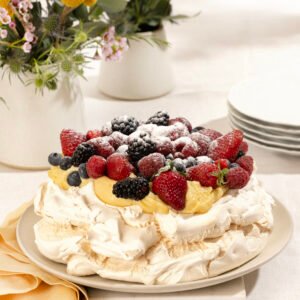 Pavlova de frutas vermelhas