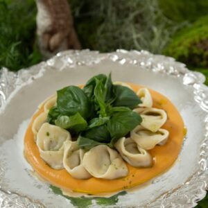 Agnolotti de emmental com prosciutto alla vodka