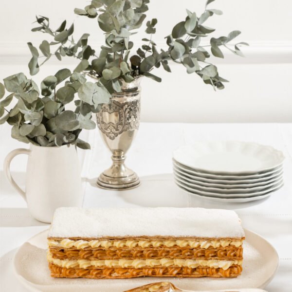 Mil folhas de doce de leite e neve de açúcar