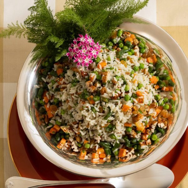 23- Arroz de Páscoa, com vagem francesa, cenoura, pecan, ervilha e passas