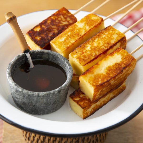 11- Espeto de queijo coalho com melaço de cana