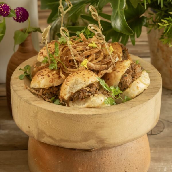 04- Sanduíche de carne de panela desfiada no pão caseiro