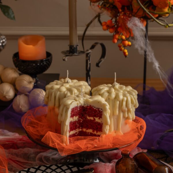 20- Candle cake red velvet